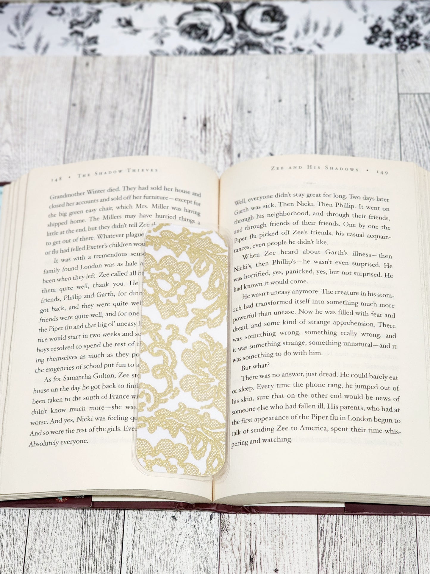 Gold Filagree & Yellow Flowers Bookmark